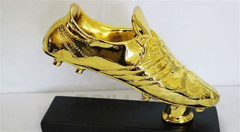 Bagaimana Sepatu Emas Berpengaruh pada Sepak Bola