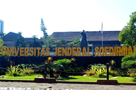 1. Universitas Jenderal Soedirman (UNSOED) Kediri