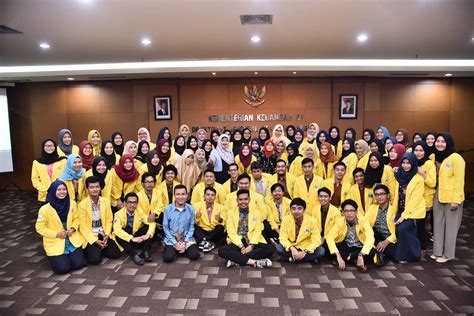 Daftar Politeknik Terbaik di Indonesia