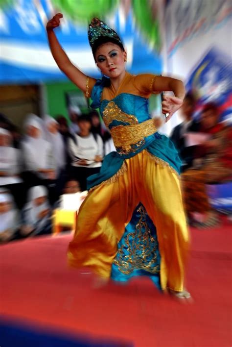 1. Jaipongan