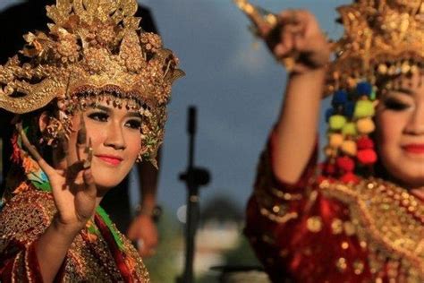 7. Gending Sriwijaya