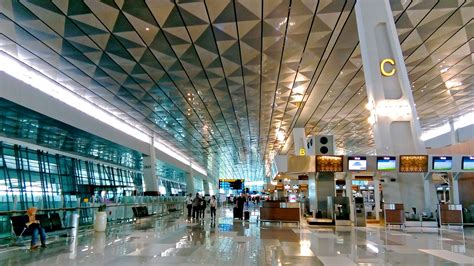 Fasilitas Terminal Bandara Soekarno-Hatta