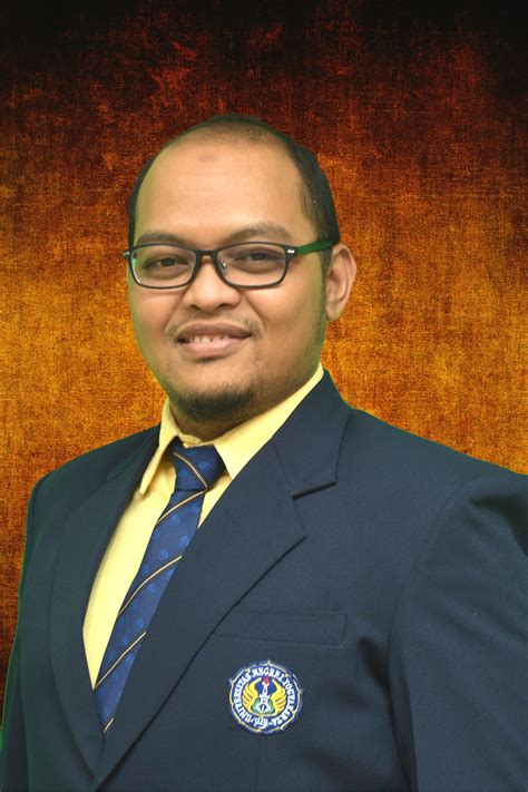 Ustadz Muhammad Agung Deswanto
