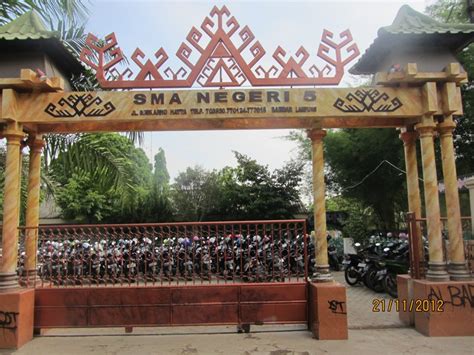 Zona-zona SMA Bandar Lampung: Apa yang Anda perlukan?