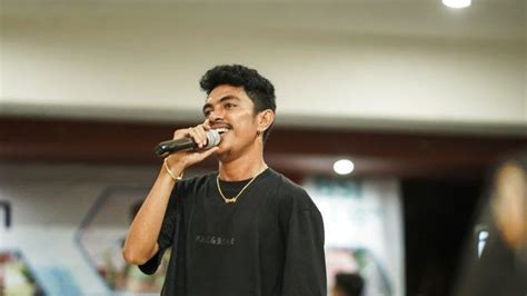 Penyanyi Ambon classical